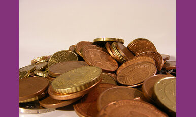 Découvrez les différentes aides financières pour le maintien à domicile des personnes âgées ou handicapées